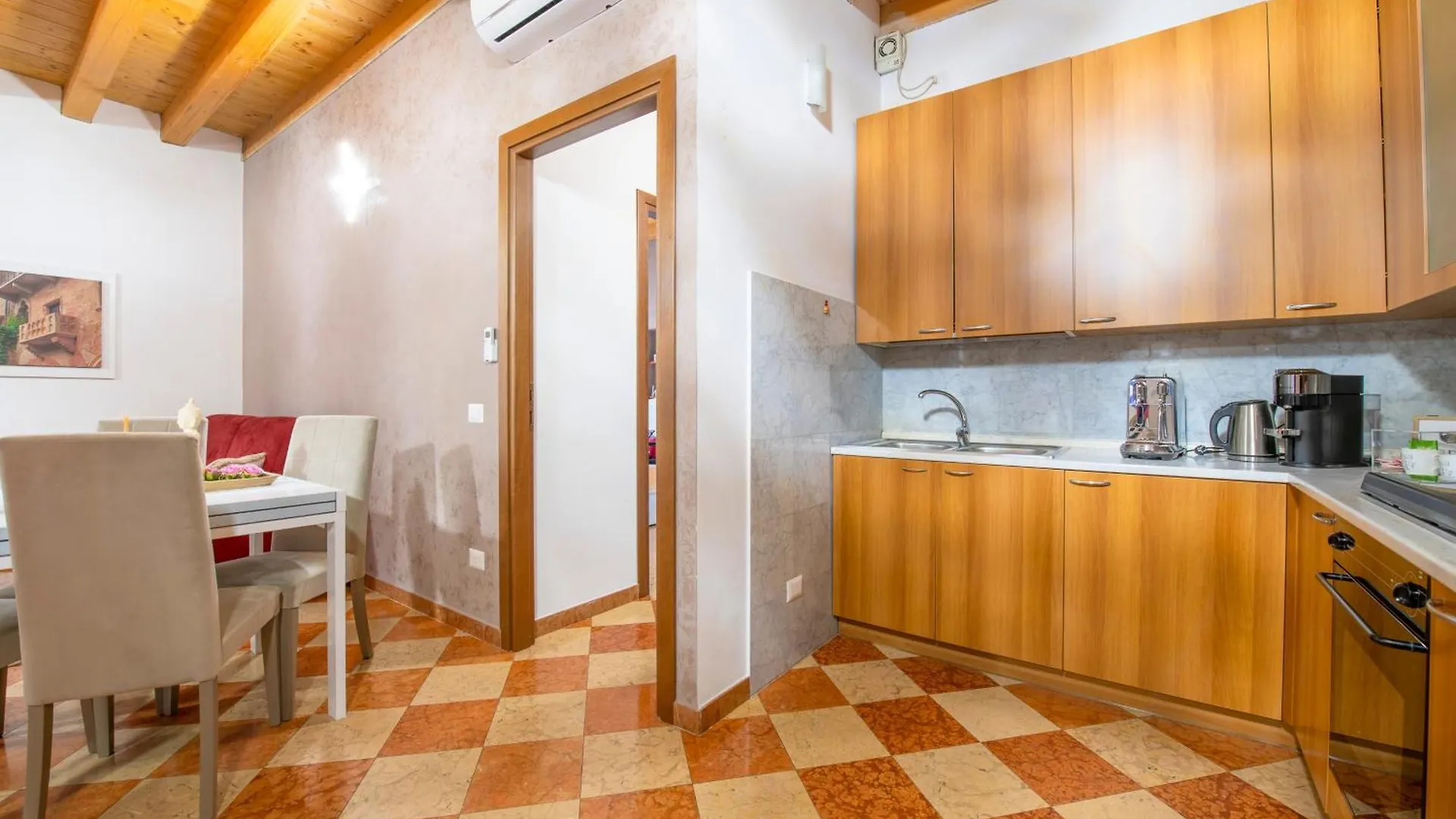 Palace Home Mazzini Verona Center