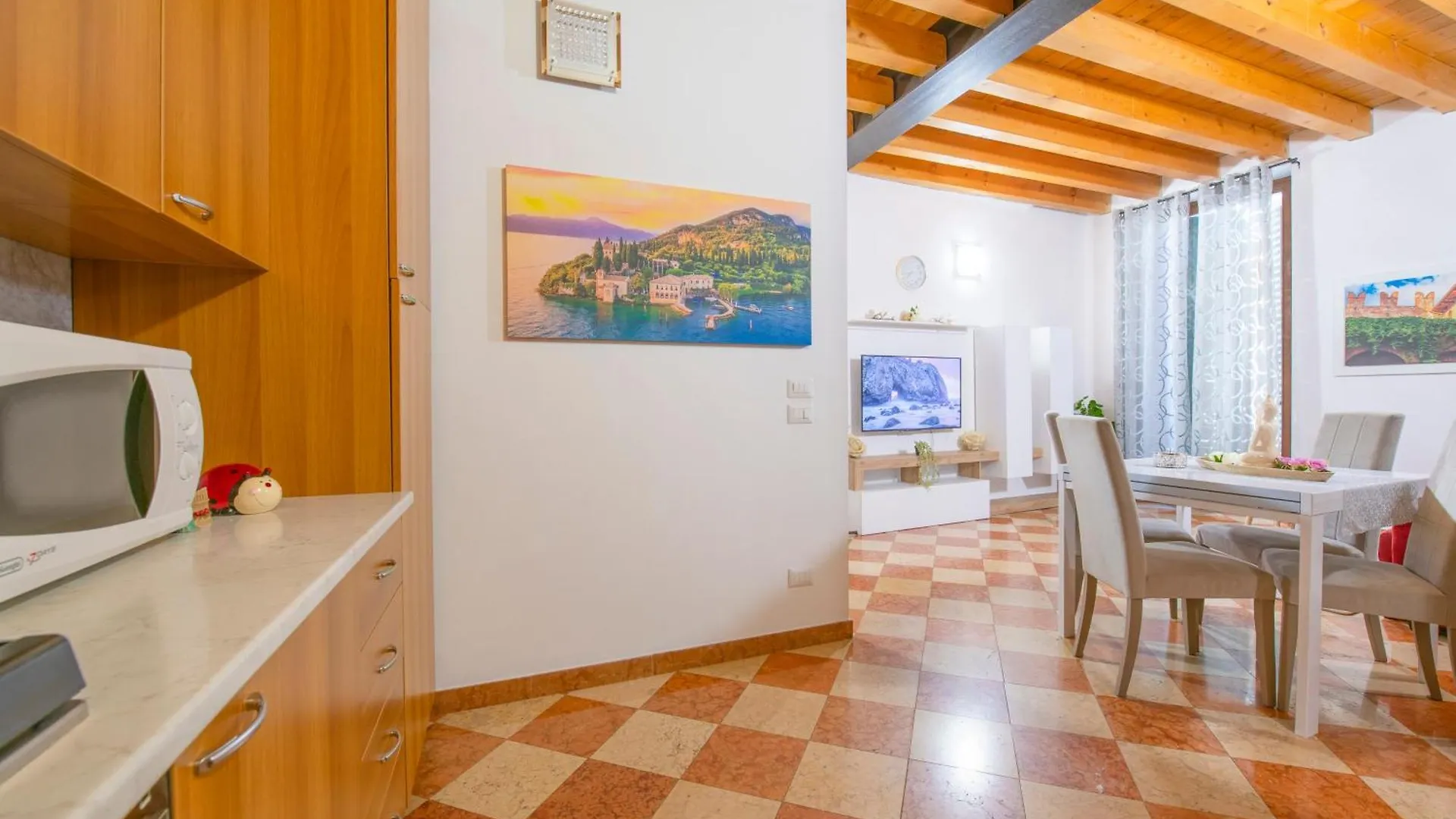 Palace Home Mazzini Verona Center