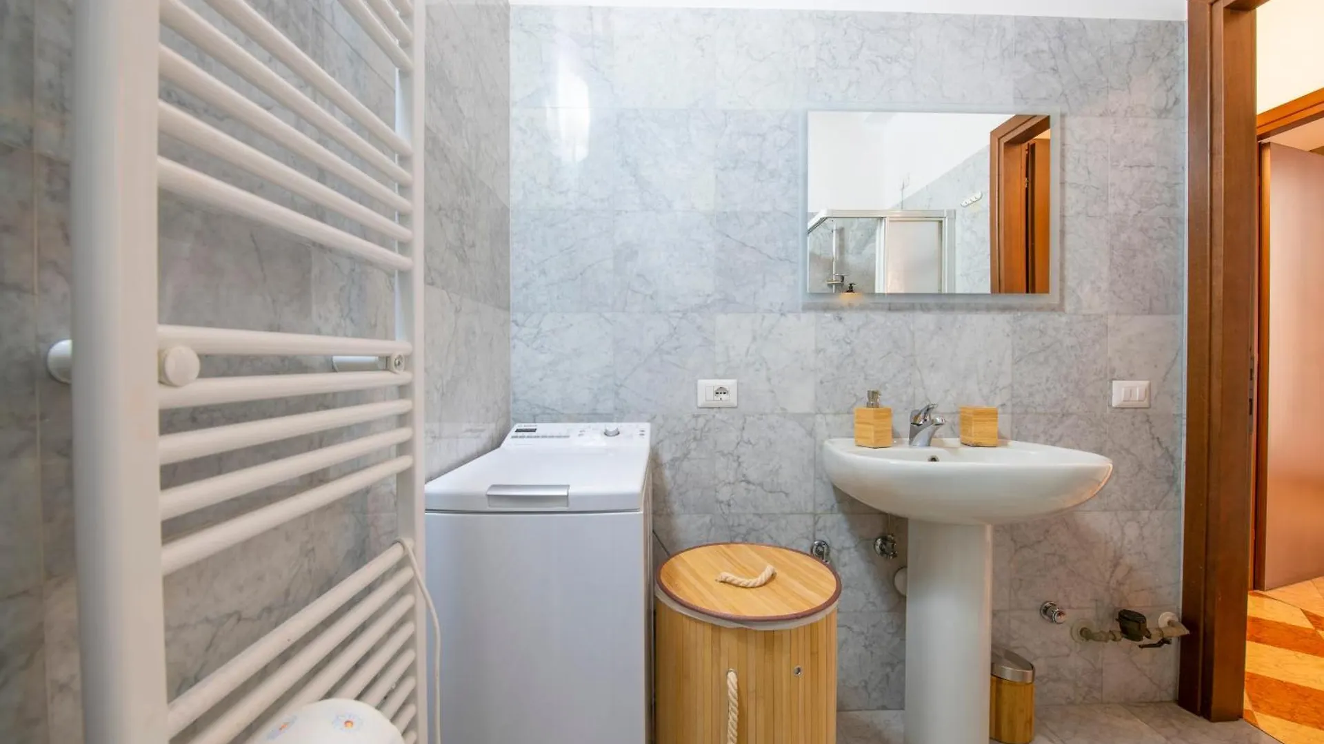 Palace Home Mazzini Verona Center