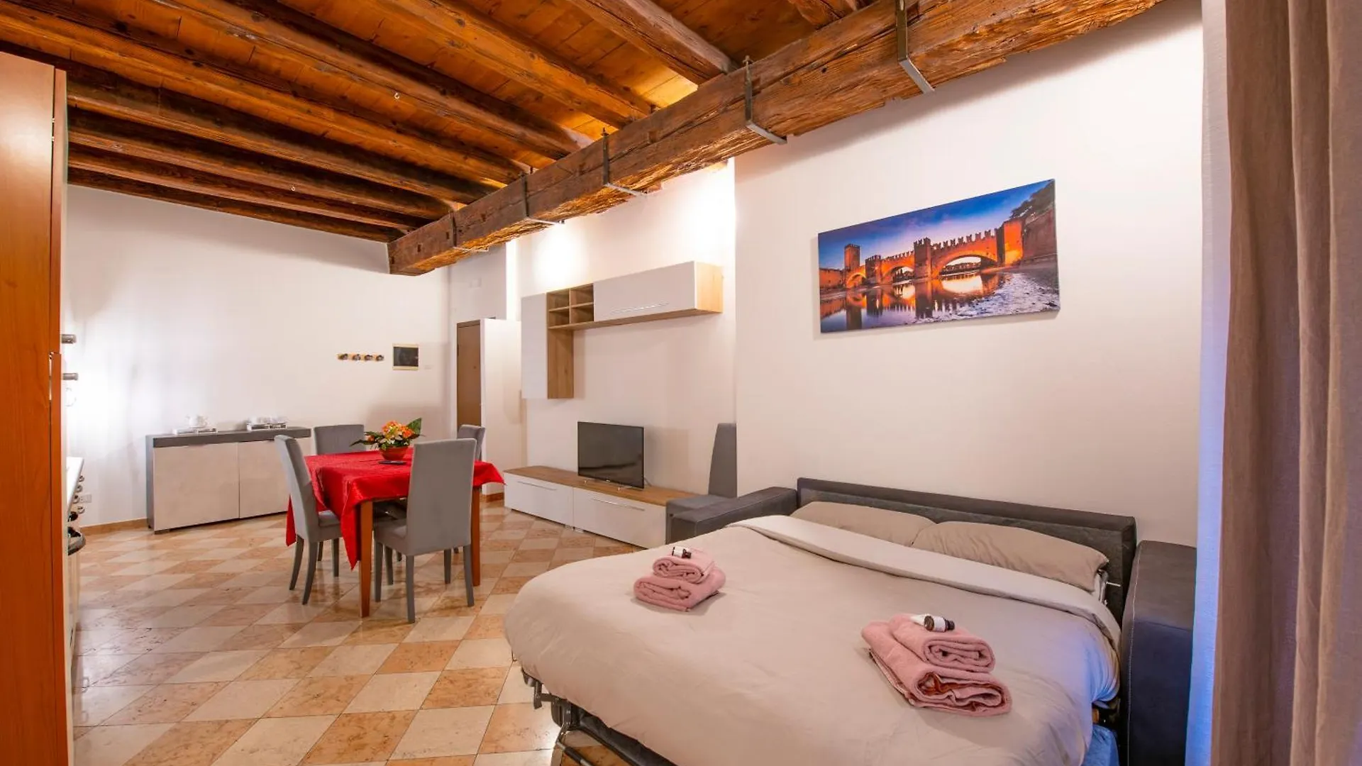 Apartment Palace Home Mazzini Verona Center
