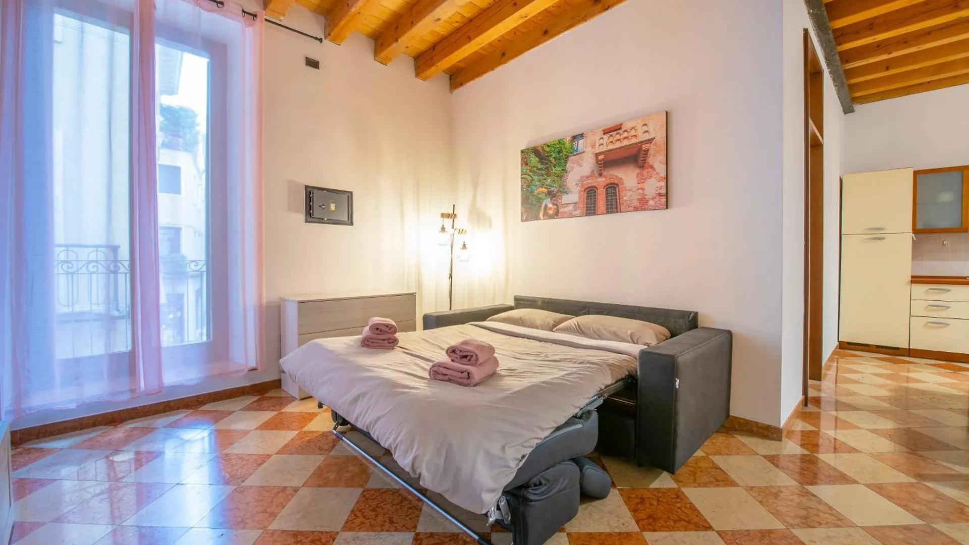 Palace Home Mazzini Verona Center Apartment