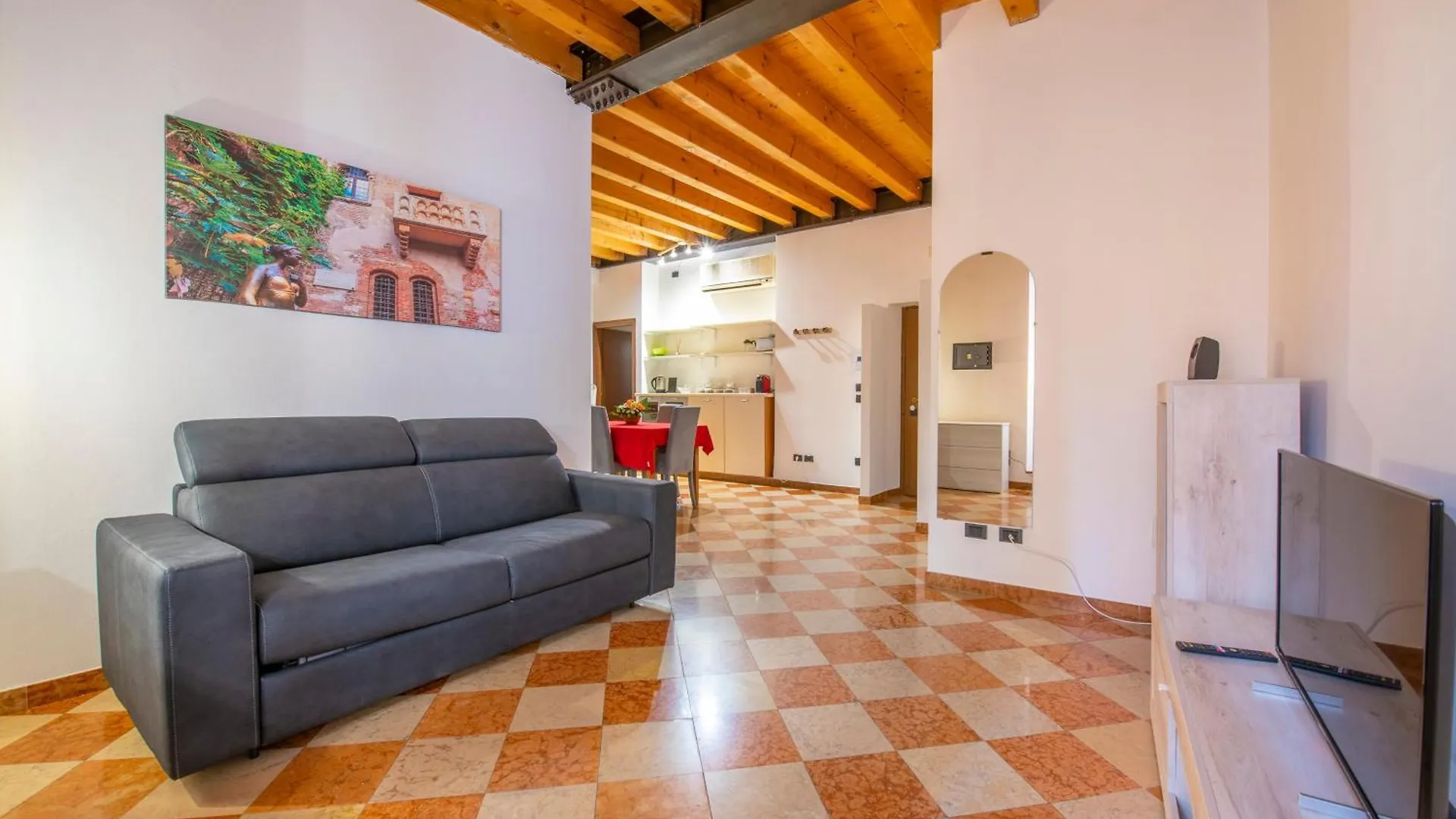 Palace Home Mazzini Verona Center Italy