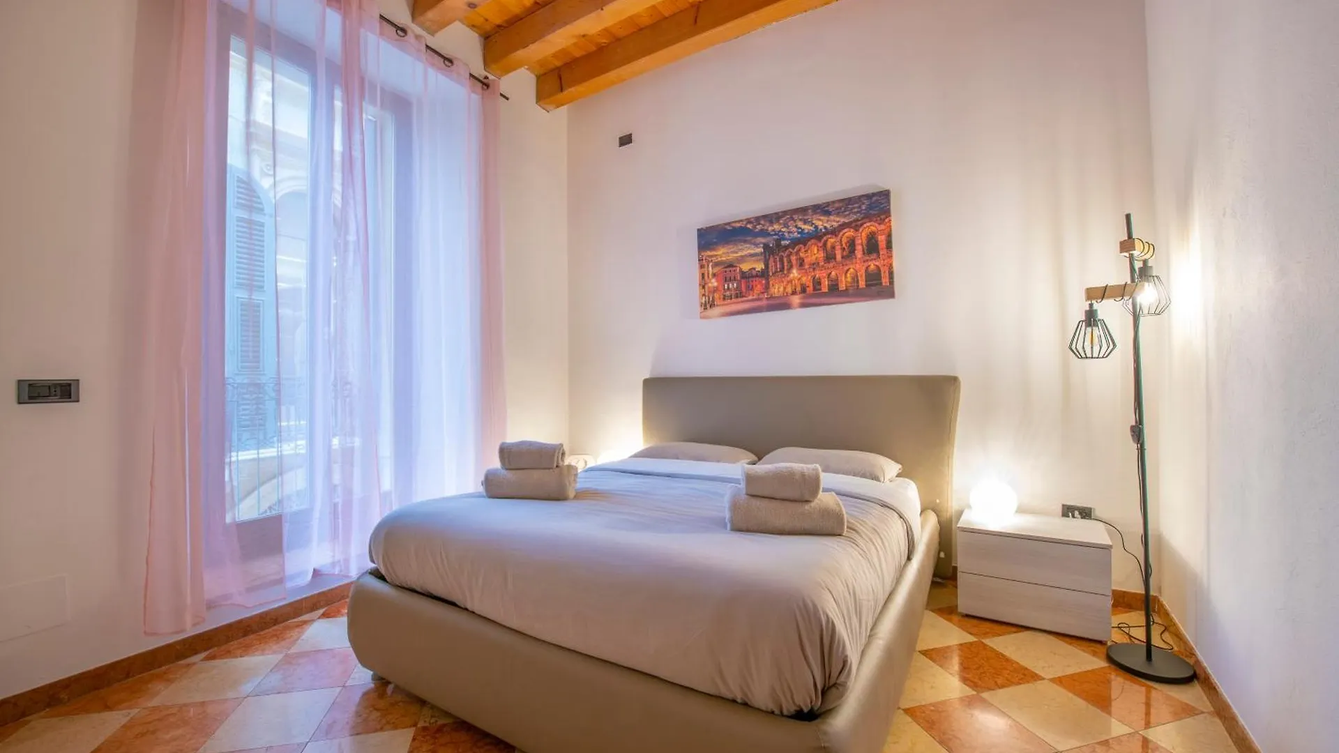 Palace Home Mazzini Verona Center Apartment