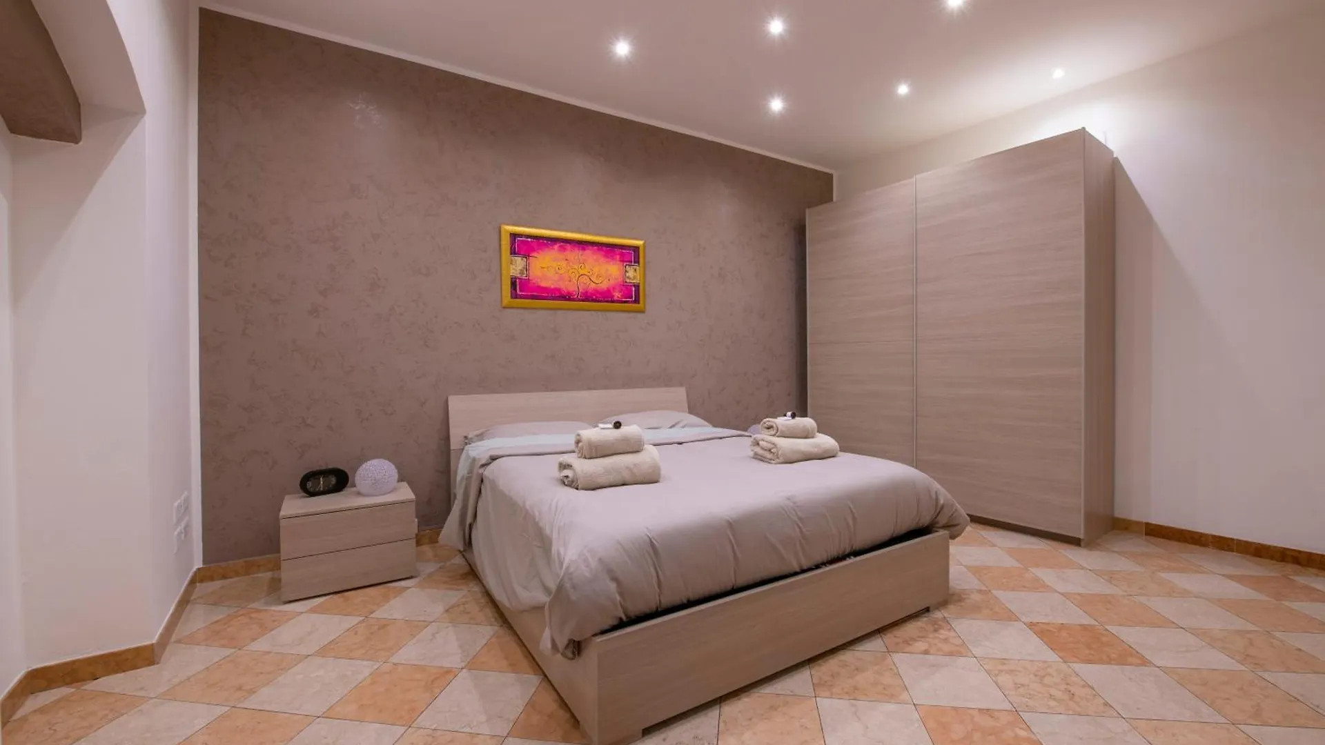 Apartment Palace Home Mazzini Verona Center Italy